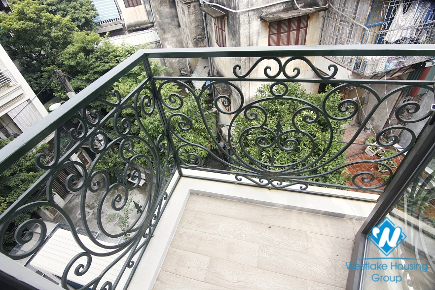 studio apartment on Van Bao Str